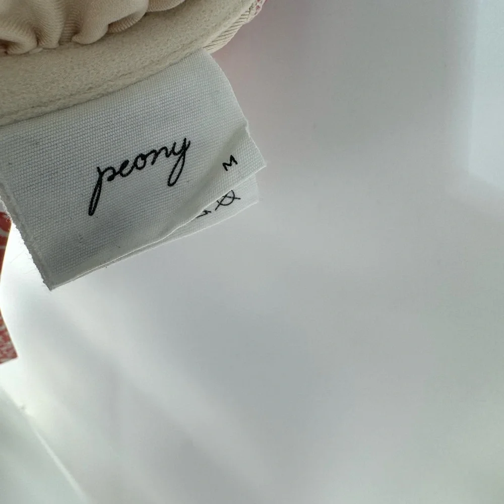 Peony Ruched Sustain Holiday Floral Carnation Print‎ S